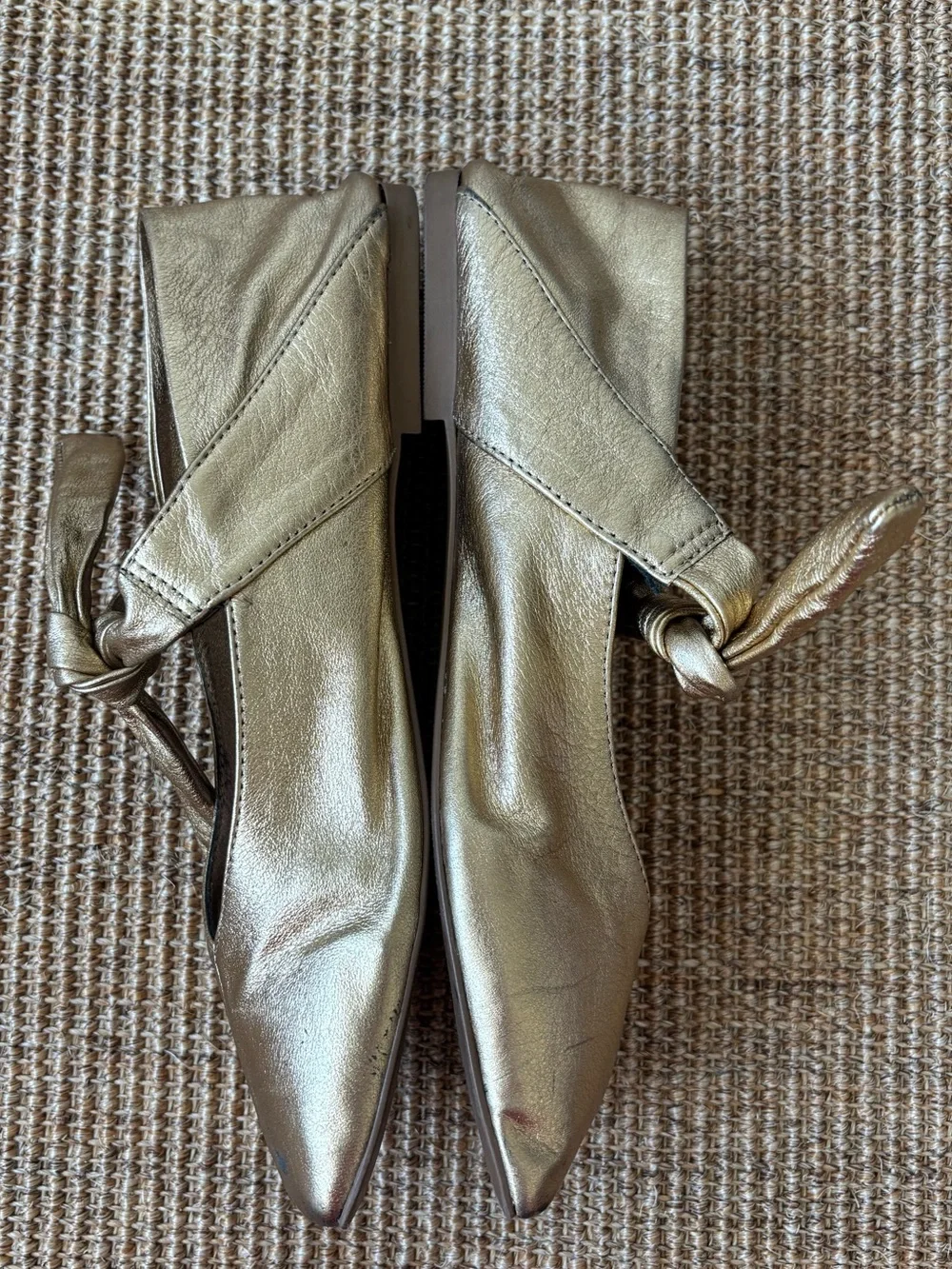 Vicenza Anthropologie Gold Metallic Square Toe Bow Mary Jane Ballet Flats Size 8